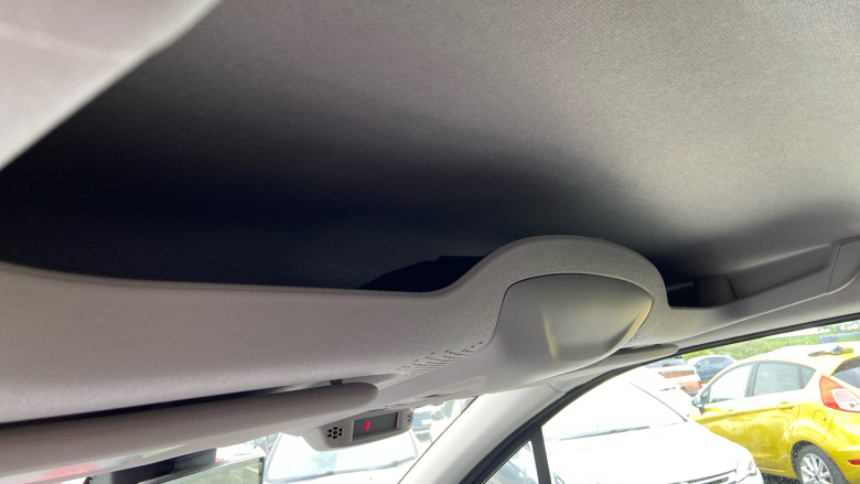 Vauxhall Combo Cargo Combo Xl Electric 100kW Pro 52kWh H1 Van Auto